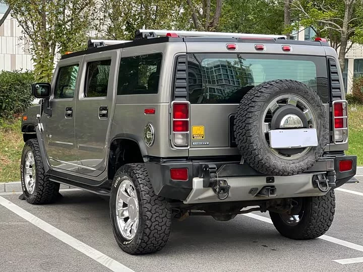 Hummer H2