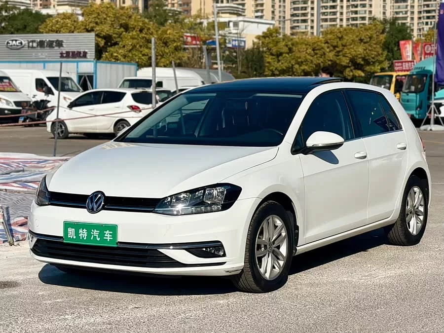 Volkswagen golf