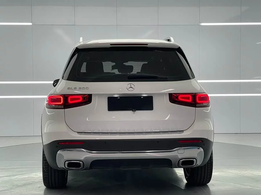 Mercedes Benz GLB