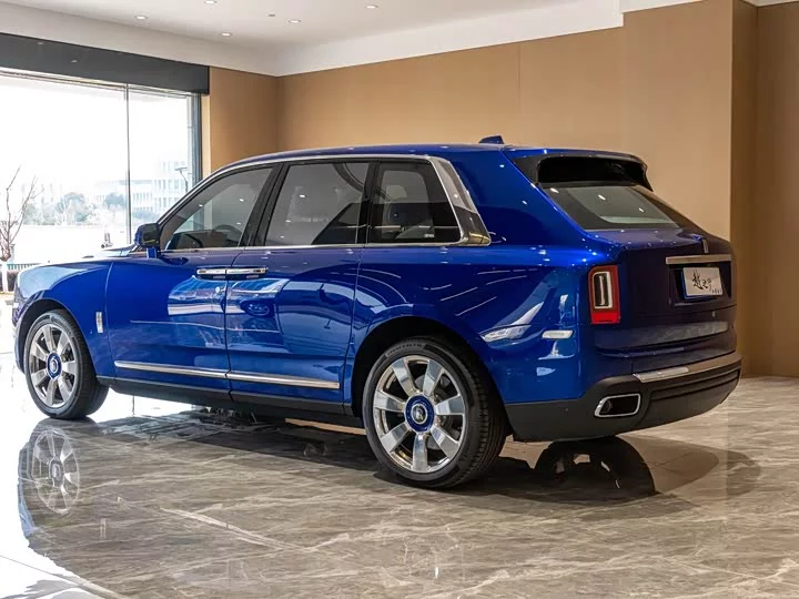 Rolls Royce Cullinan