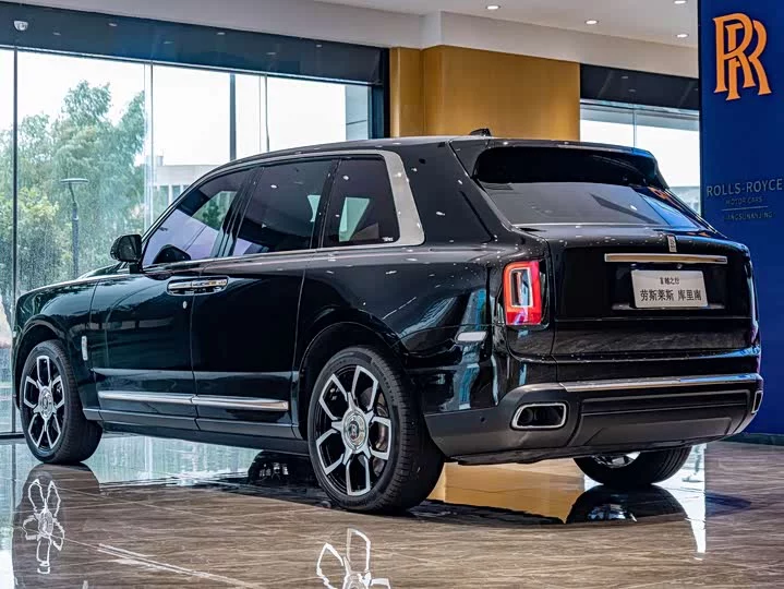 Rolls Royce Cullinan