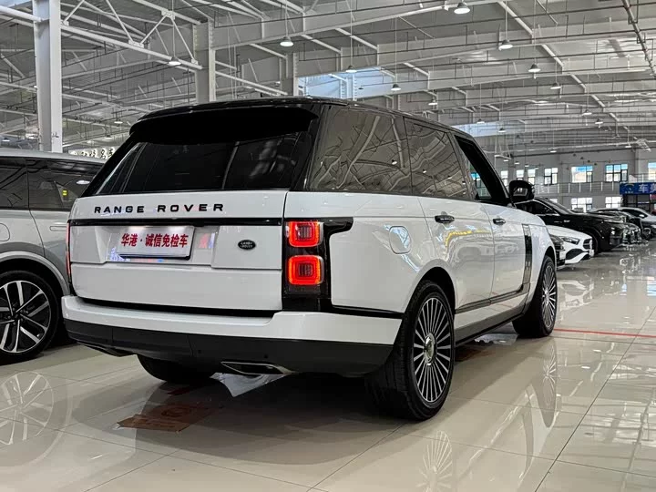 Land Rover range rover