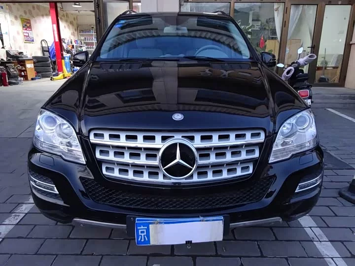 Mercedes-Benz M-Class