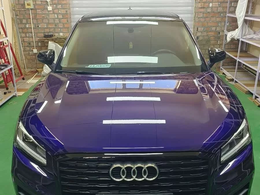 Audi Q2L
