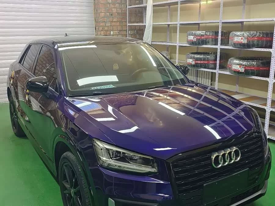Audi Q2L