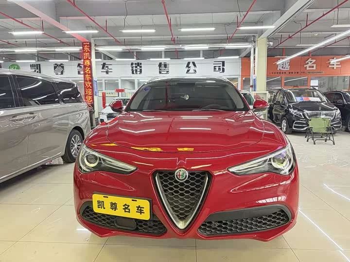 alfa romeo Stelvio