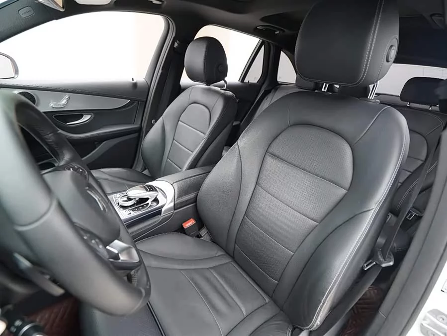 Mercedes Benz GLC