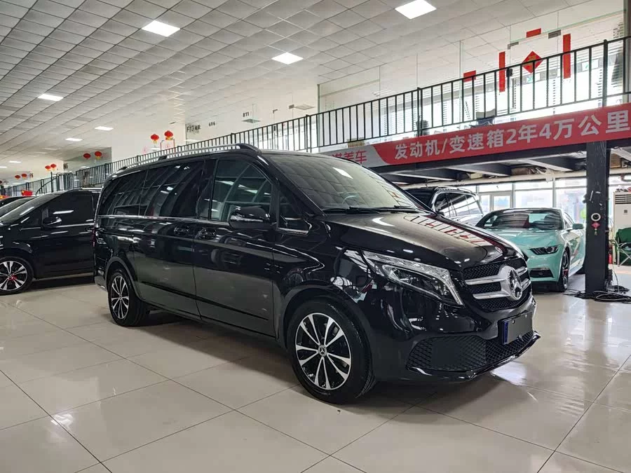 Mercedes Benz Class V