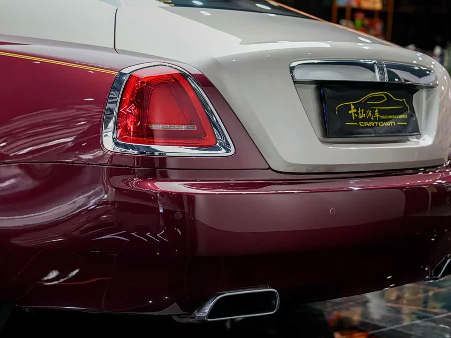 Rolls-Royce Phantom