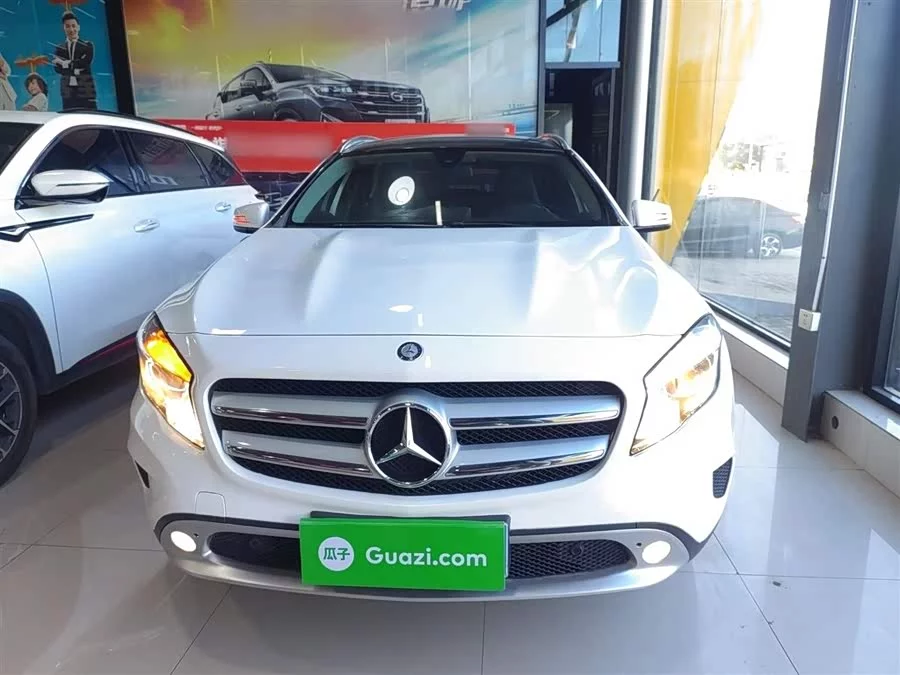 Mercedes Benz GLA