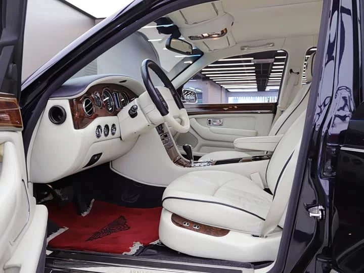 Bentley Elegant