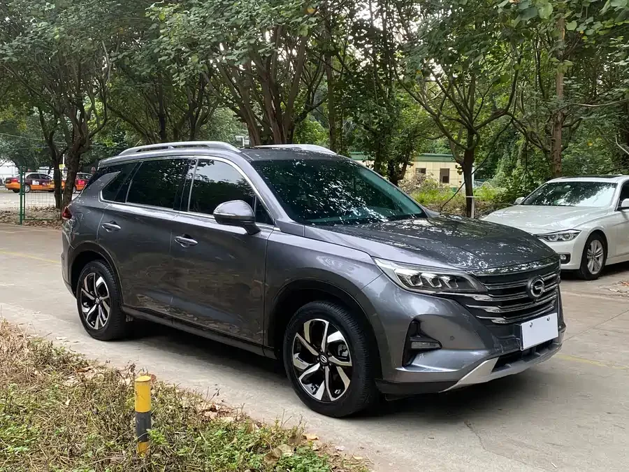 GAC Trumpchi GS5