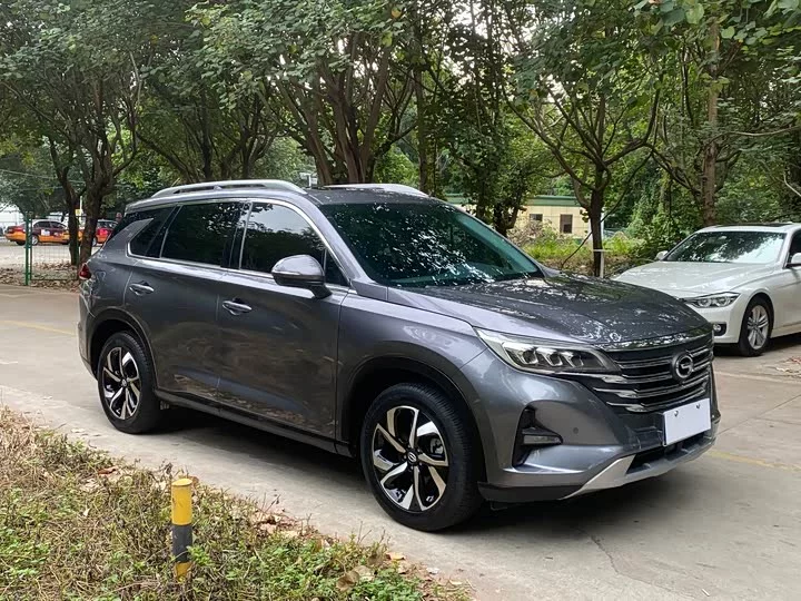 GAC Trumpchi GS5