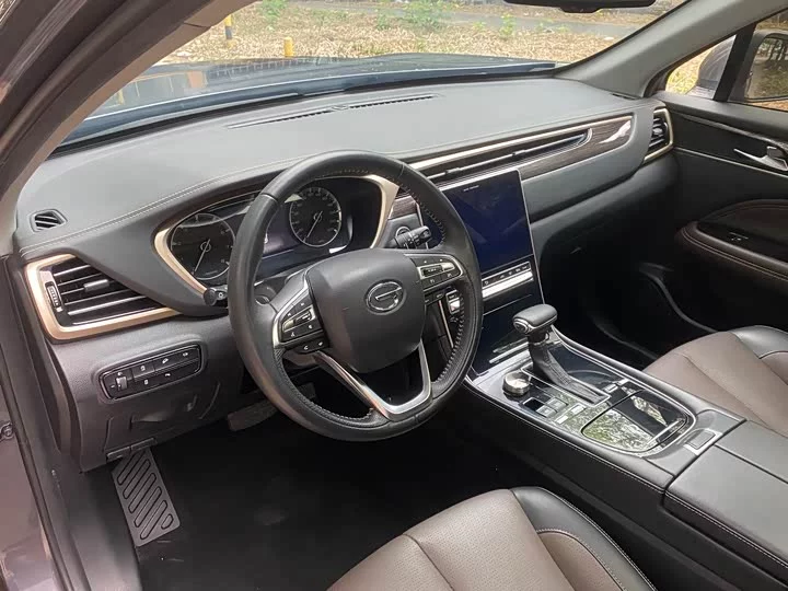 GAC Trumpchi GS5