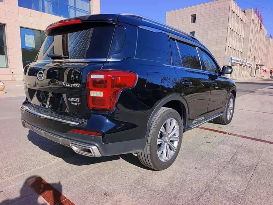 GAC Trumpchi GS8