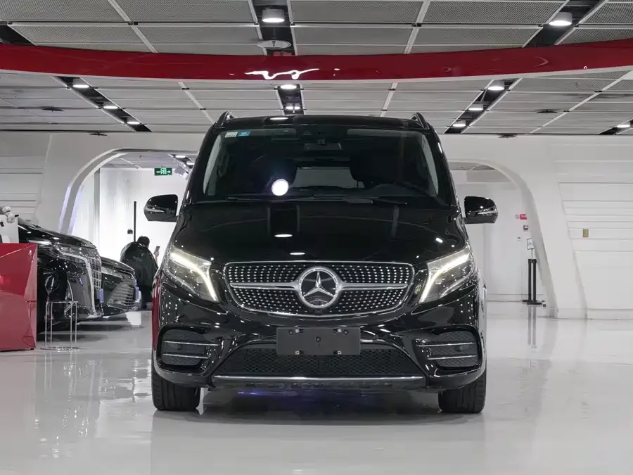 Mercedes Benz Class V