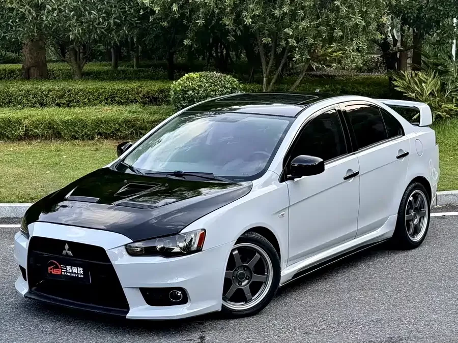 Mitsubishi Wing God