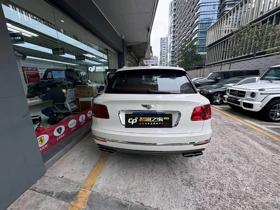 Bentley Bentayga