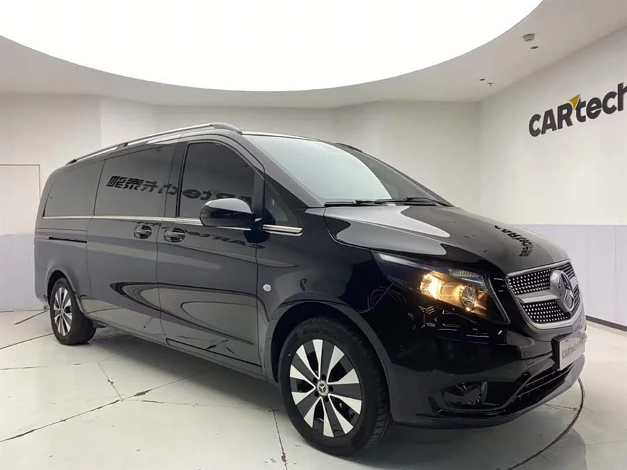 Mercedes Benz Vito