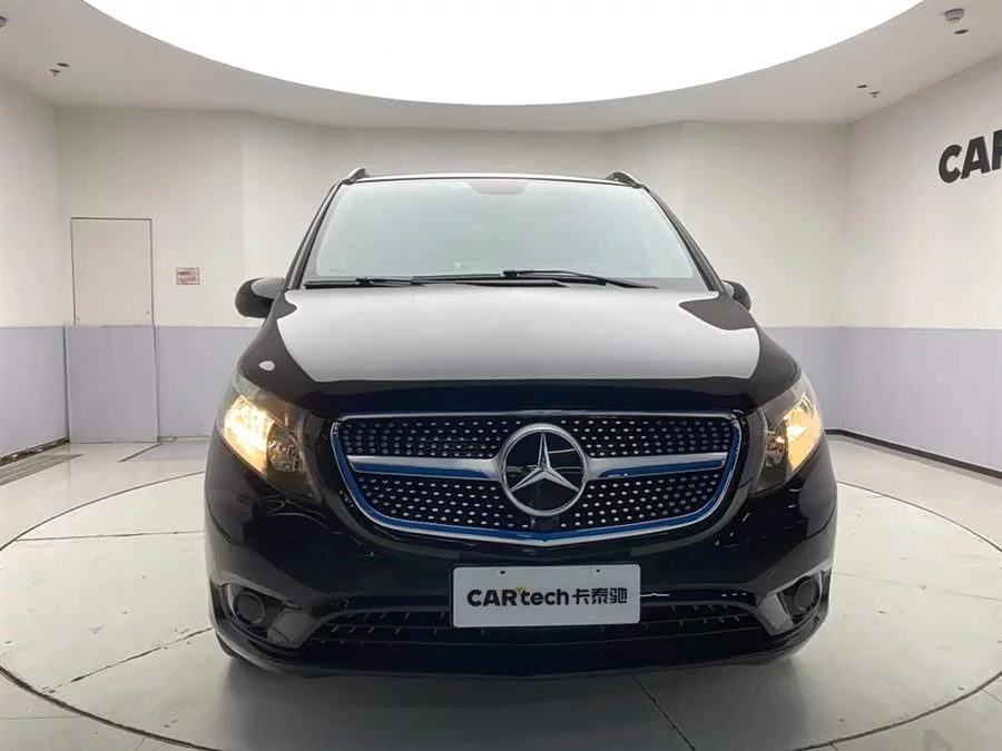 Mercedes Benz Vito