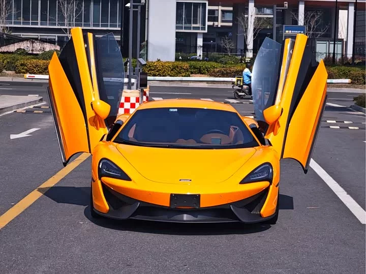 McLaren 540C