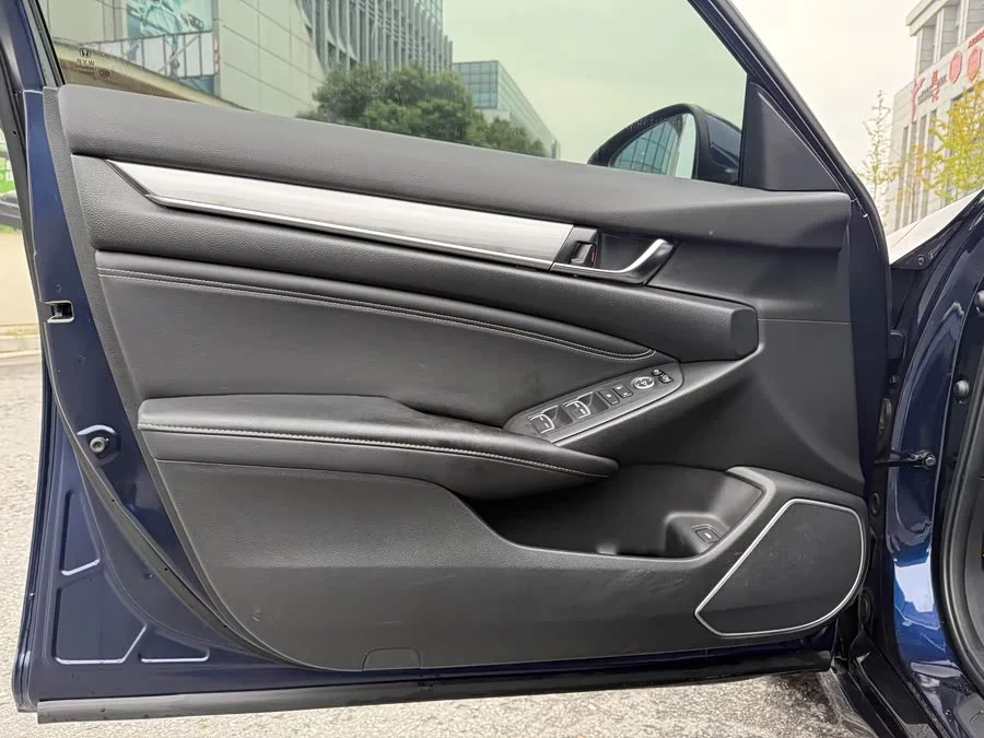 Honda Inspire