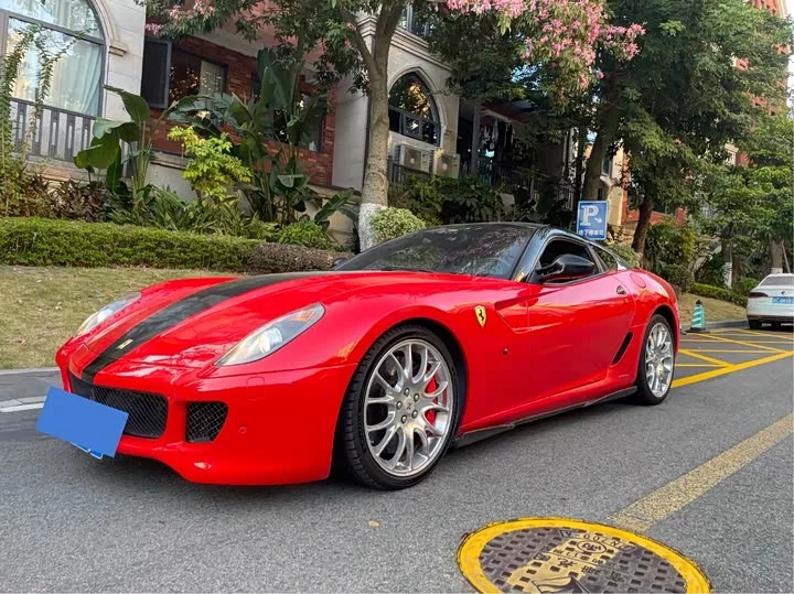 ferrari 599