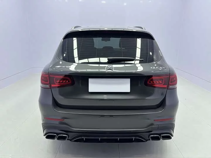Mercedes-Benz GLC AMG