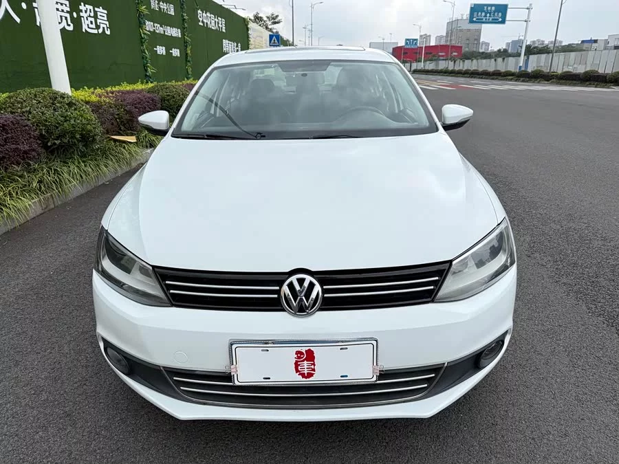 Volkswagen Sagitar