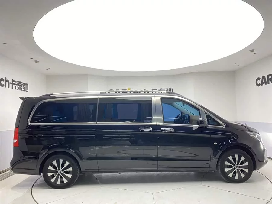 Mercedes Benz Vito