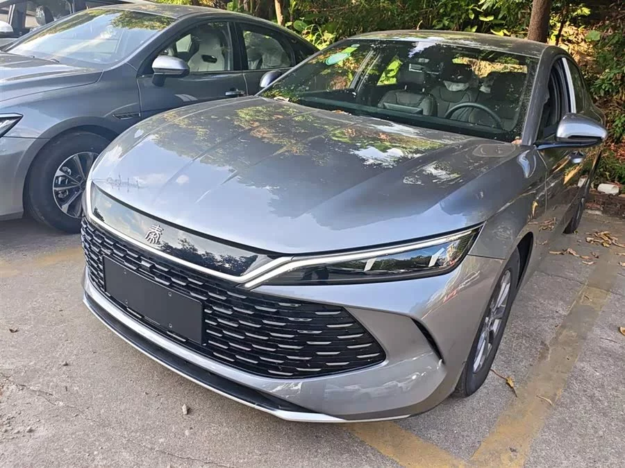 BYD Qin L