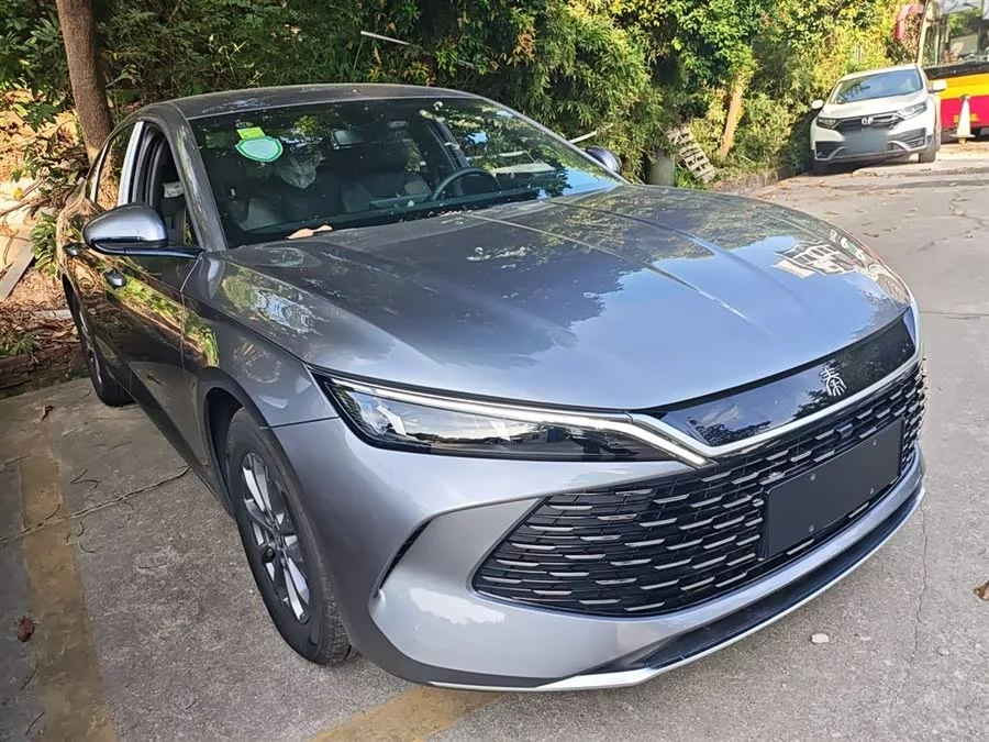 BYD Qin L