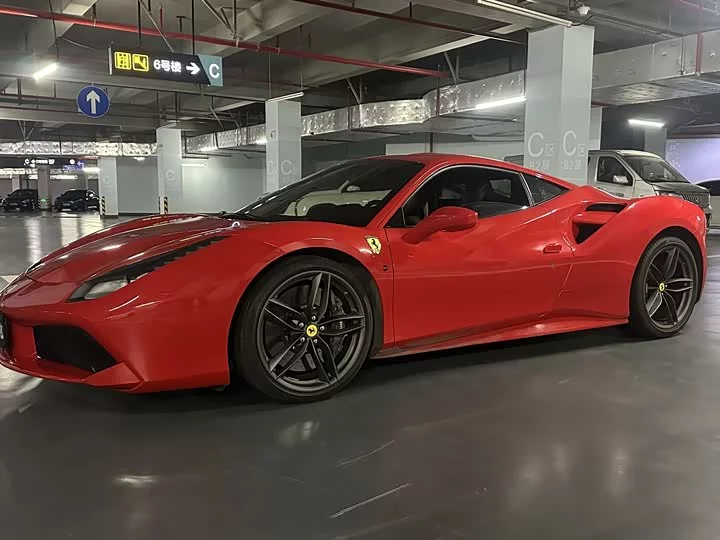 ferrari 488