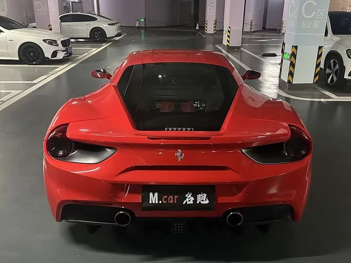 ferrari 488
