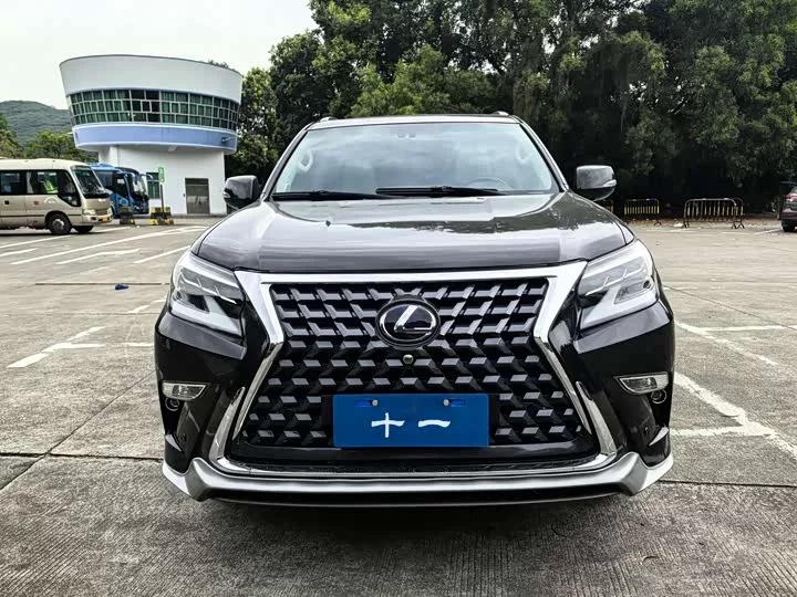 Lexus GX