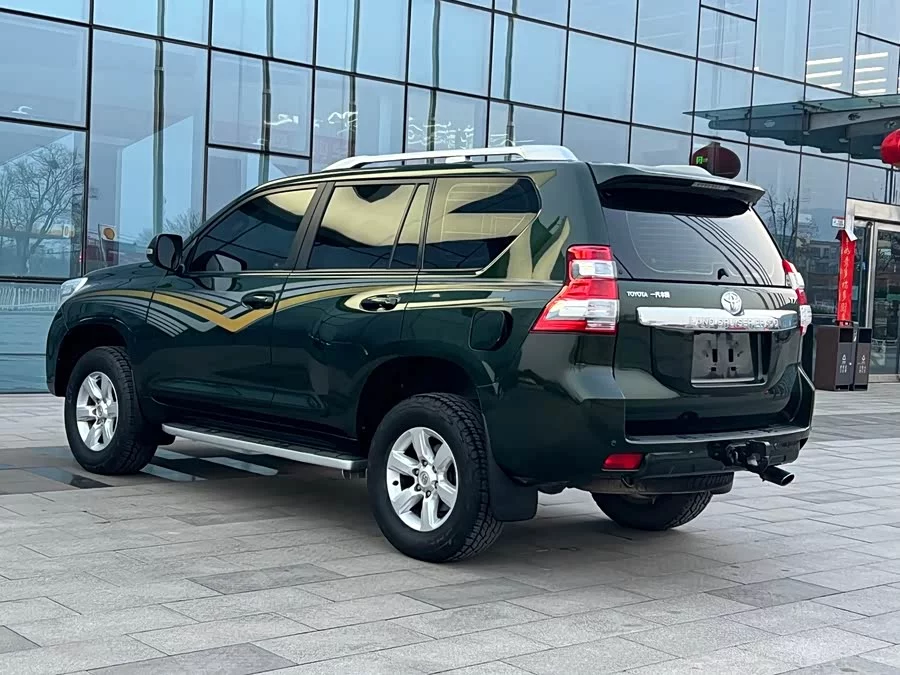 Toyota Prado