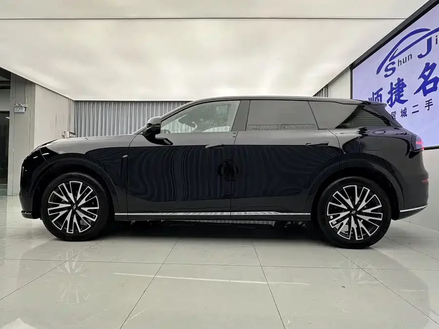 Changan Q07