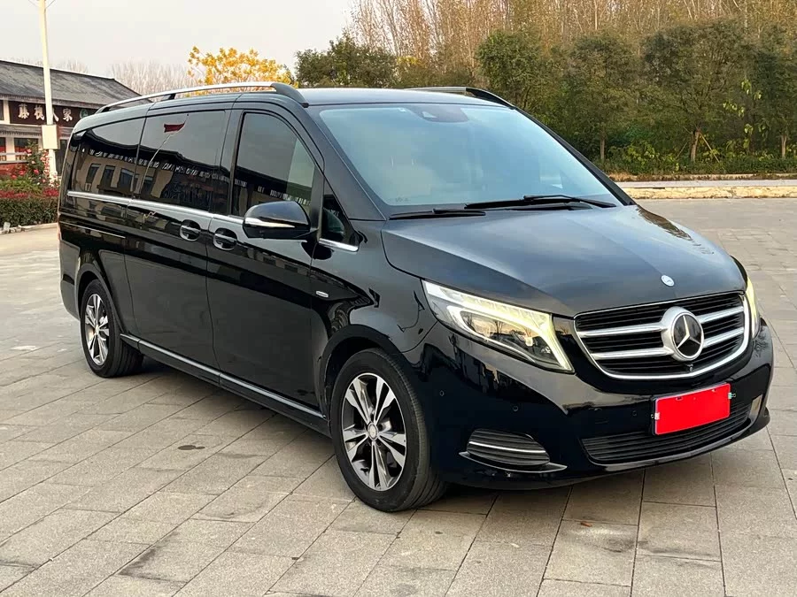 Mercedes Benz Class V