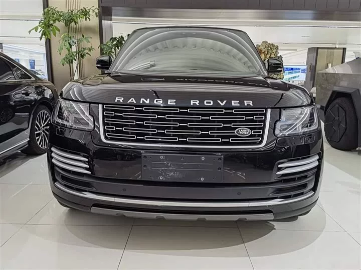 Land Rover range rover