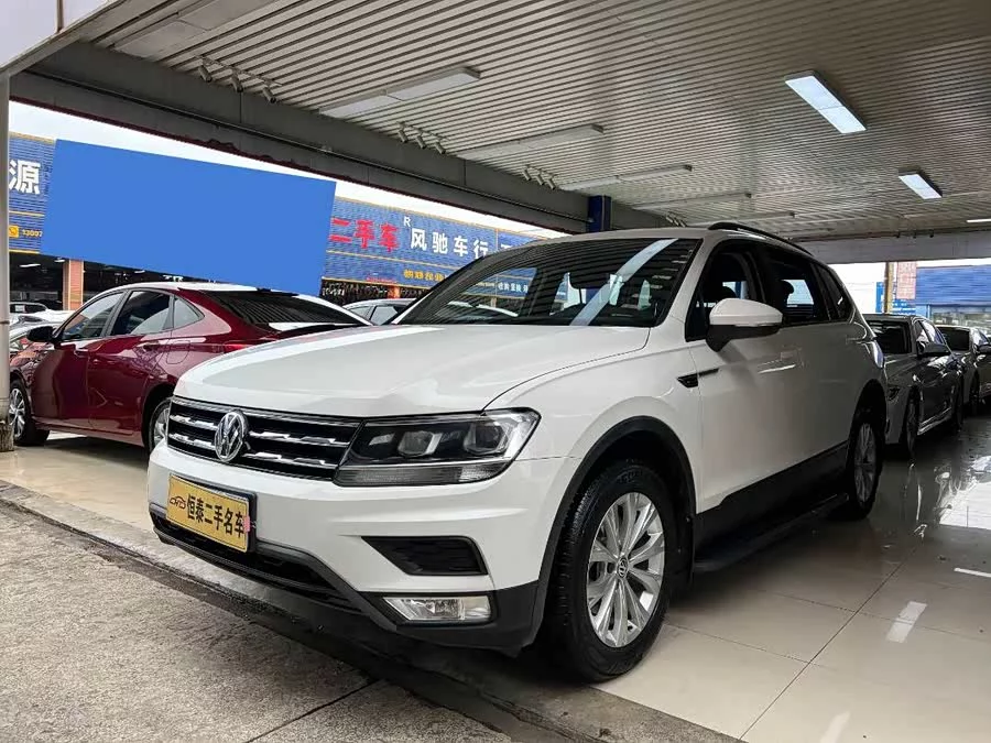 Volkswagen Tiguan L
