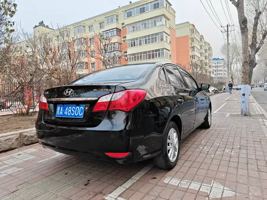 Hyundai Elantra / Celesta
