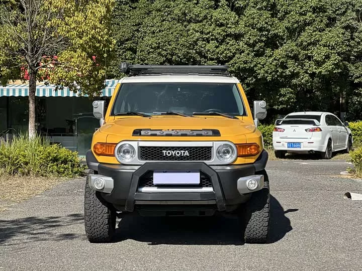 Toyota FJ Cruiser