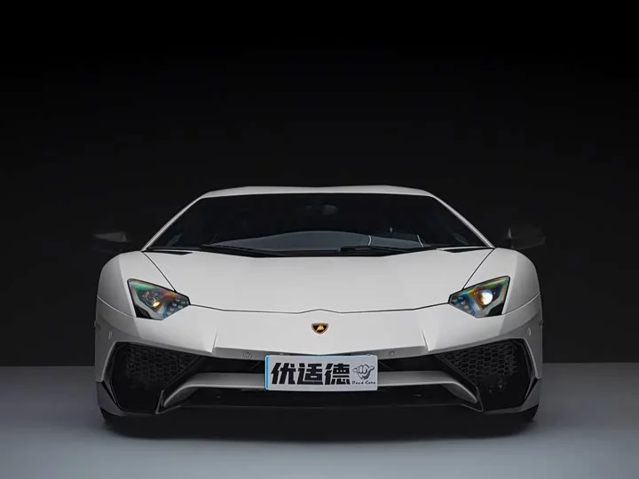 Lamborghini Aventador