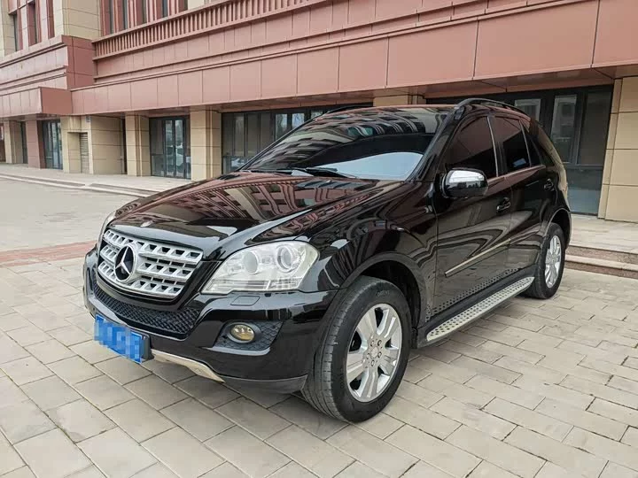 Mercedes-Benz M-Class