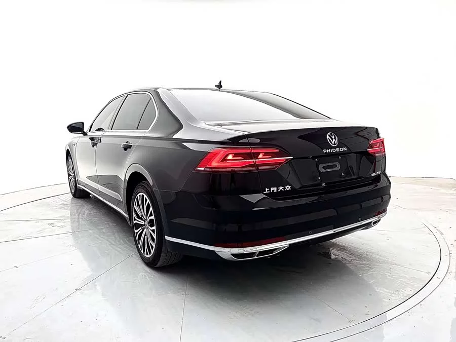Volkswagen Phaeton / Phideon