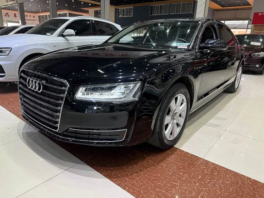 Audi A8