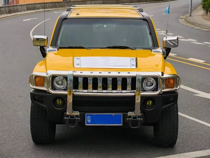 Hummer H3