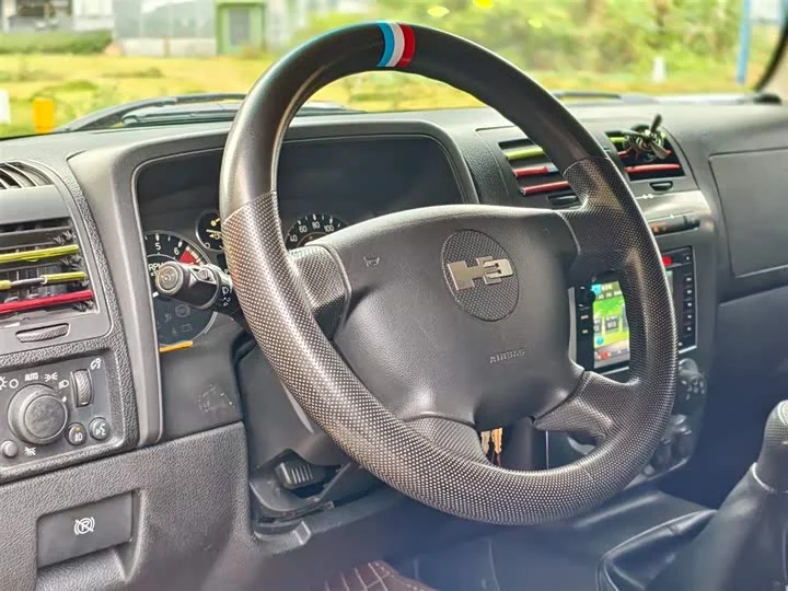 Hummer H3