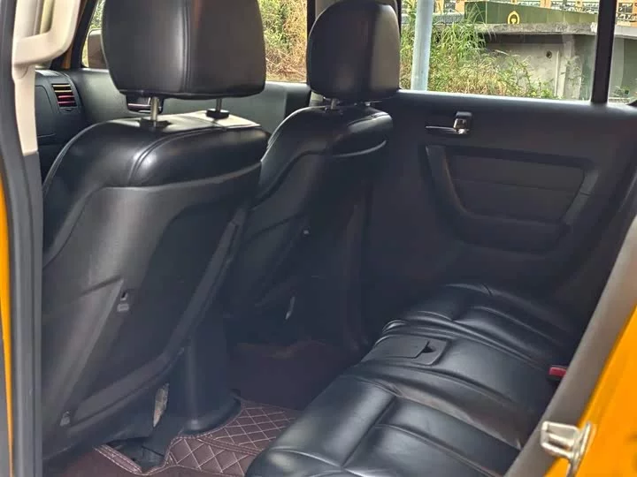Hummer H3
