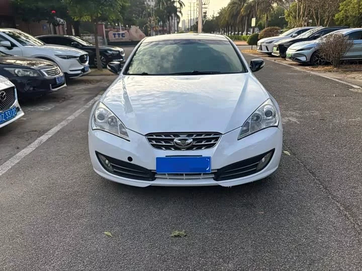 Hyundai Genesis-Coolpad